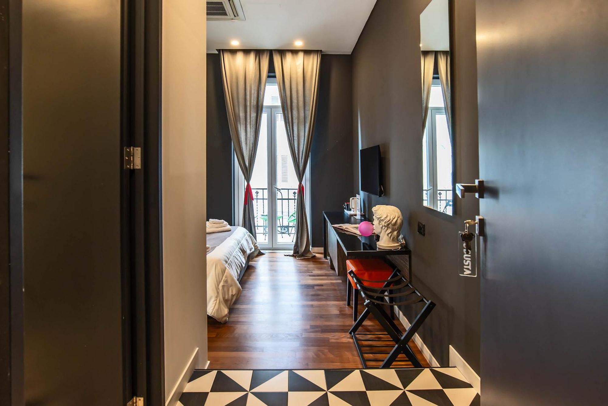 Gram Suites Naples Exterior photo